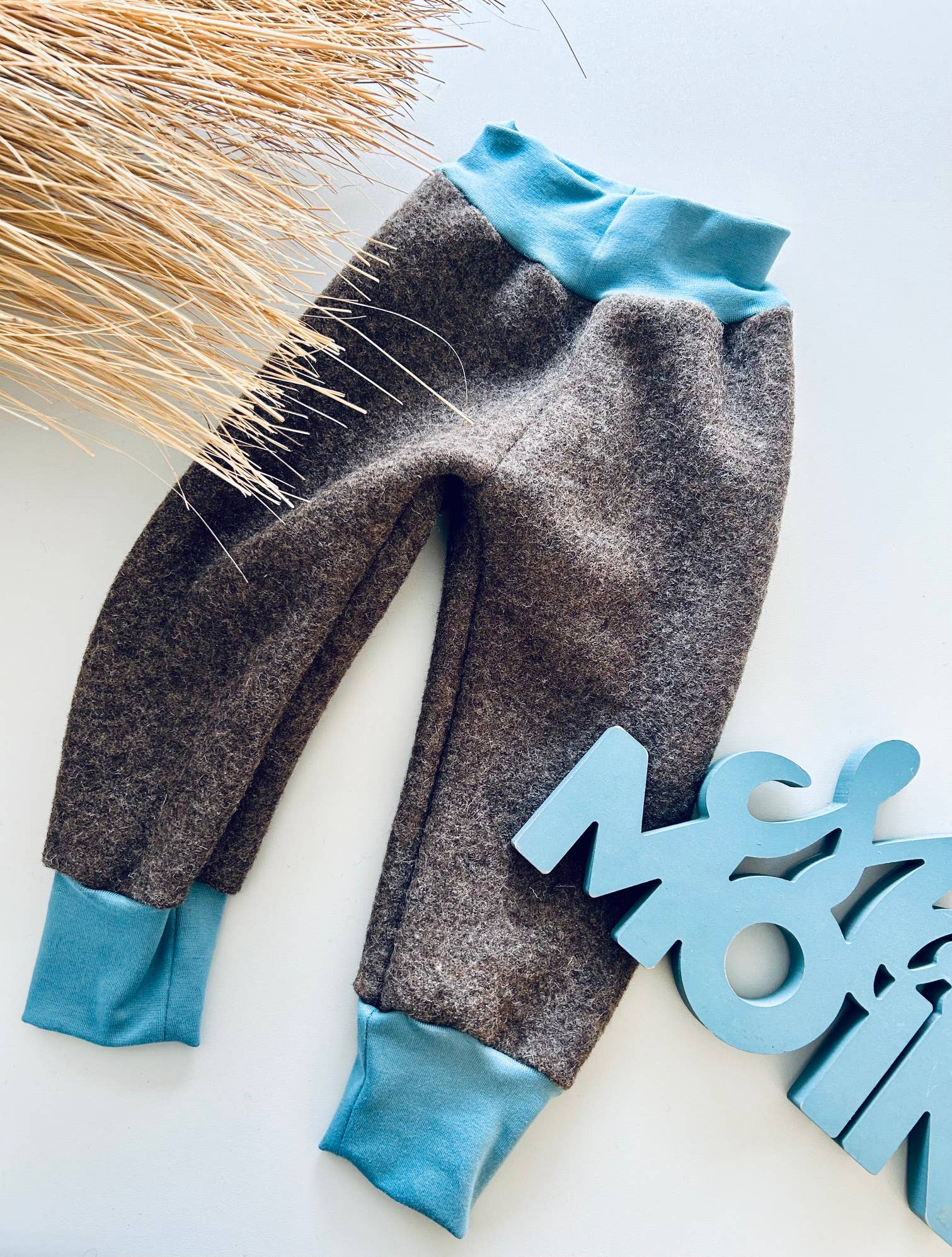 Küstenfieber® - Wholesale Pants - Kids - Growing wool walk pants for baby & child, camel beige8