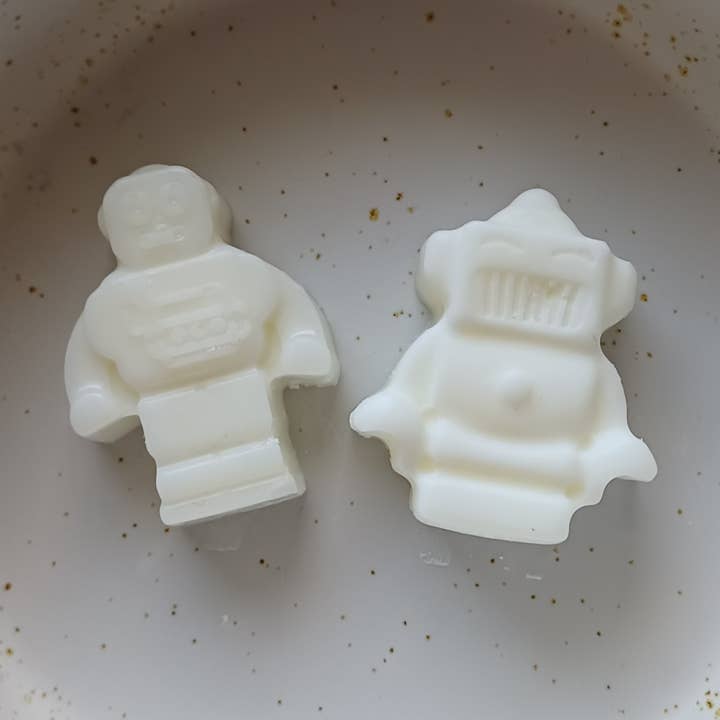 I'll Fold The Laundry Tomorrow Wax Melt | Wax Robots | 4 Oz for wholesale by Ro's Candles