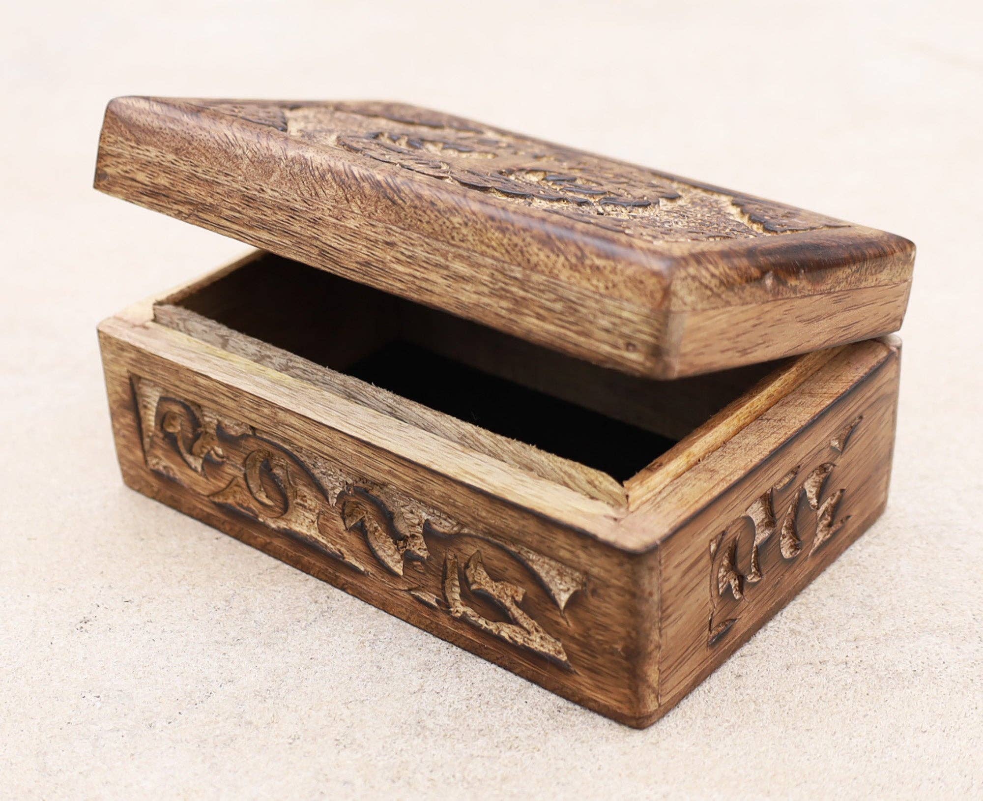 Lungta Imports – wholesale Jewellery box/organiser – Celtic Tree Of Life Hand Carved Jewelry Storage Keepsake Wooden Box6