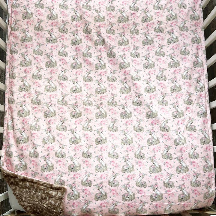 Doudou Doublé Standardwaschbecken chevreuil prêt à partir für den Großhandel von Création cocolyly inc.