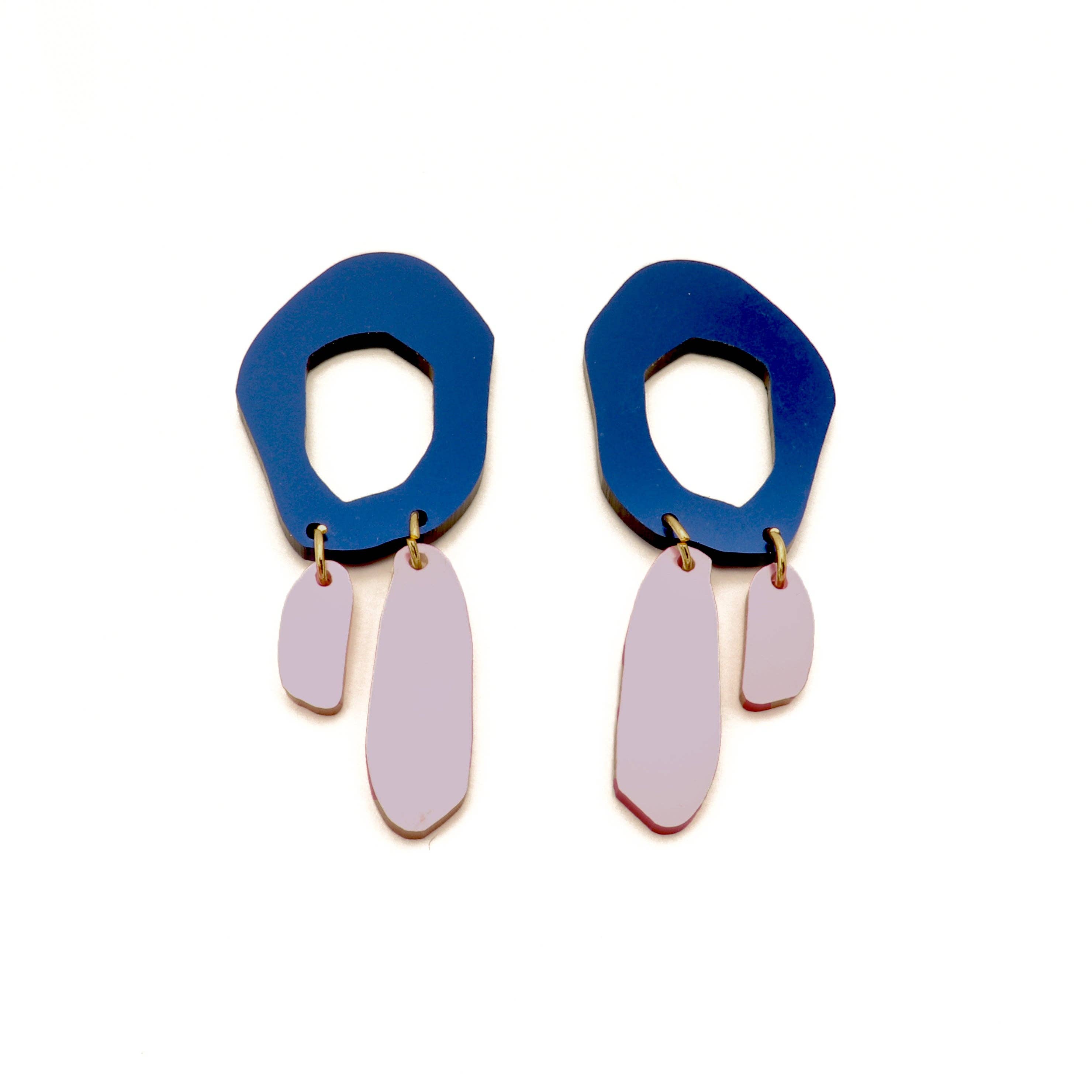 dconstruct – Engroshandel Hængeøreringe og creoløreringe – Metalliske asymmetriske dråbeøreringe1