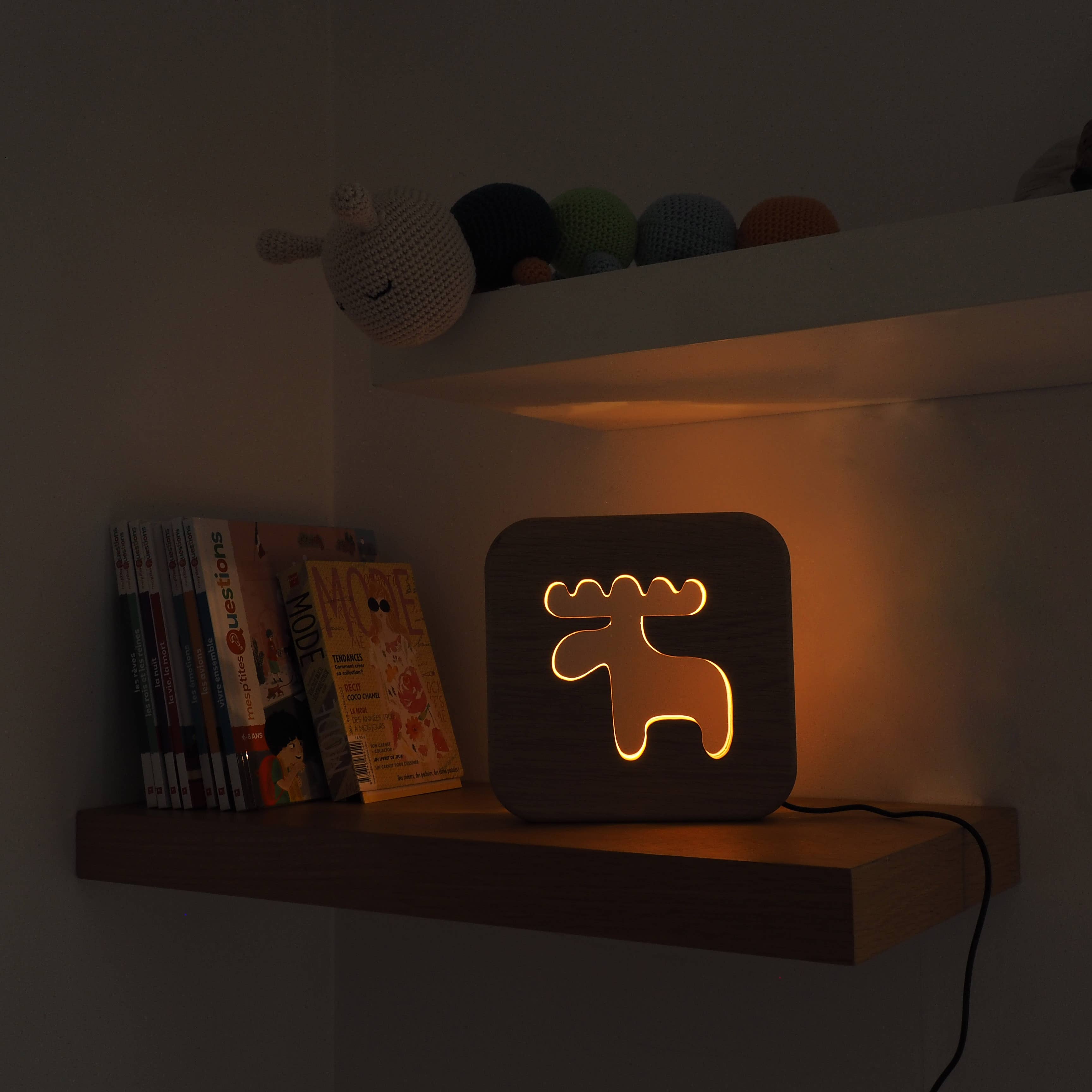 GONE'S – Großhandel Nachtlicht – Kinder & Baby – Kinder Caribou Nachtlicht aus Holz - Blumen3