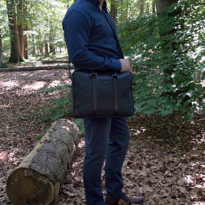 Arrigo - Wholesale Laptop Bag - Unisex - Leather Laptop Bag 15.6 Inches in 4 Colors Braided Leather15