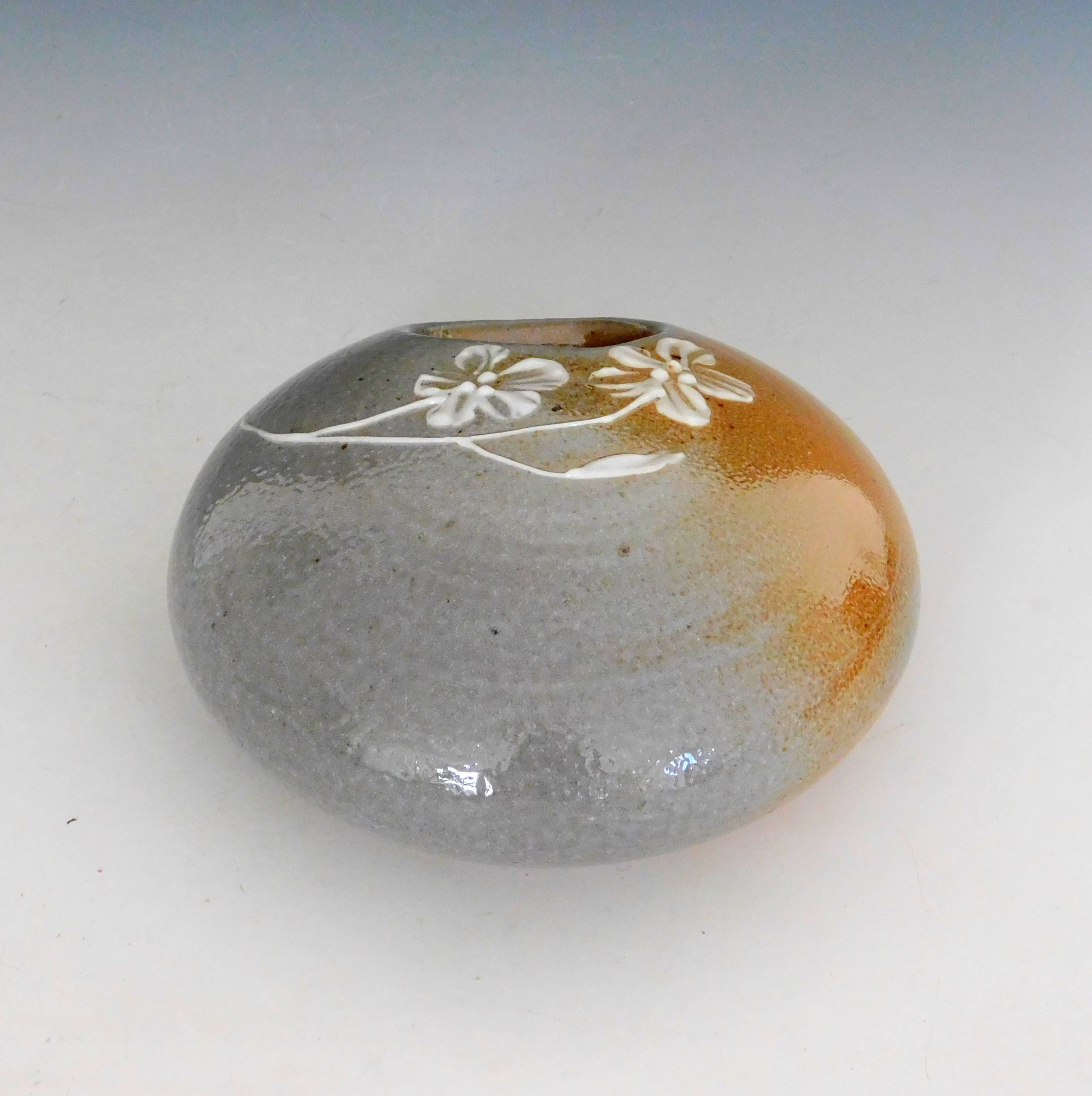 Fine Mess Pottery - Wholesale Vase - Flax Blossom Ikebana Vase2