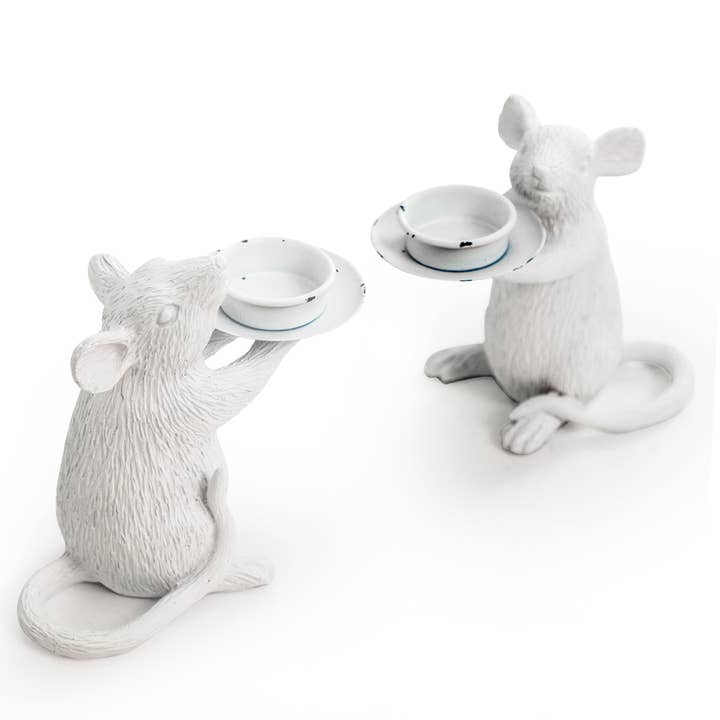 Par de portavelas White Mouse para venta al por mayor de McGowan & Rutherford Ltd