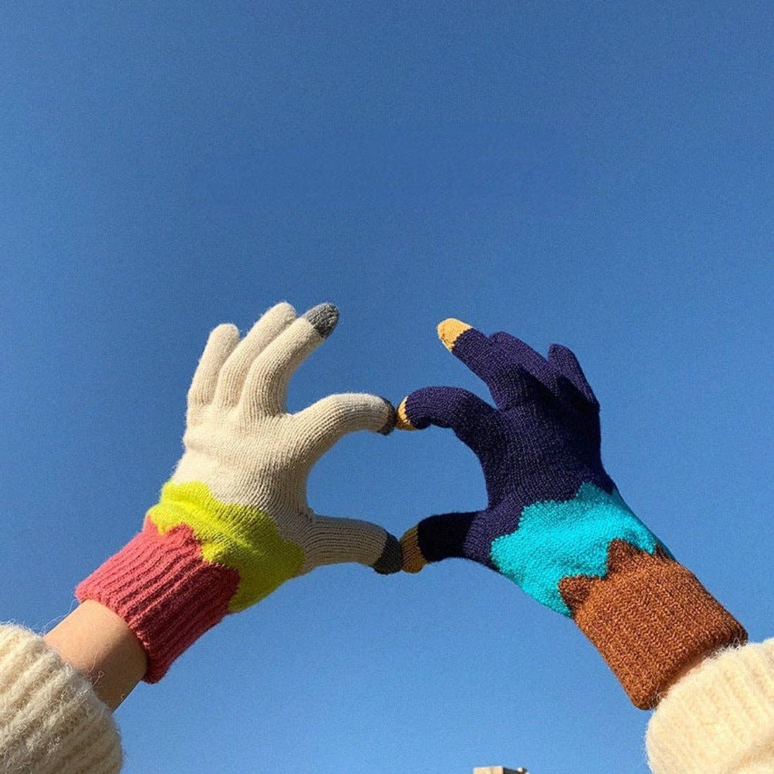 Funkyrel® Atzbranding Limited – wholesale Gloves – Women's – Gloving - Knitting Patchwork Touch Sceen Golves3