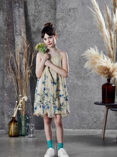 Jurk met geborduurde kralen en lovertjes - Crème voor wholesale door UJALA