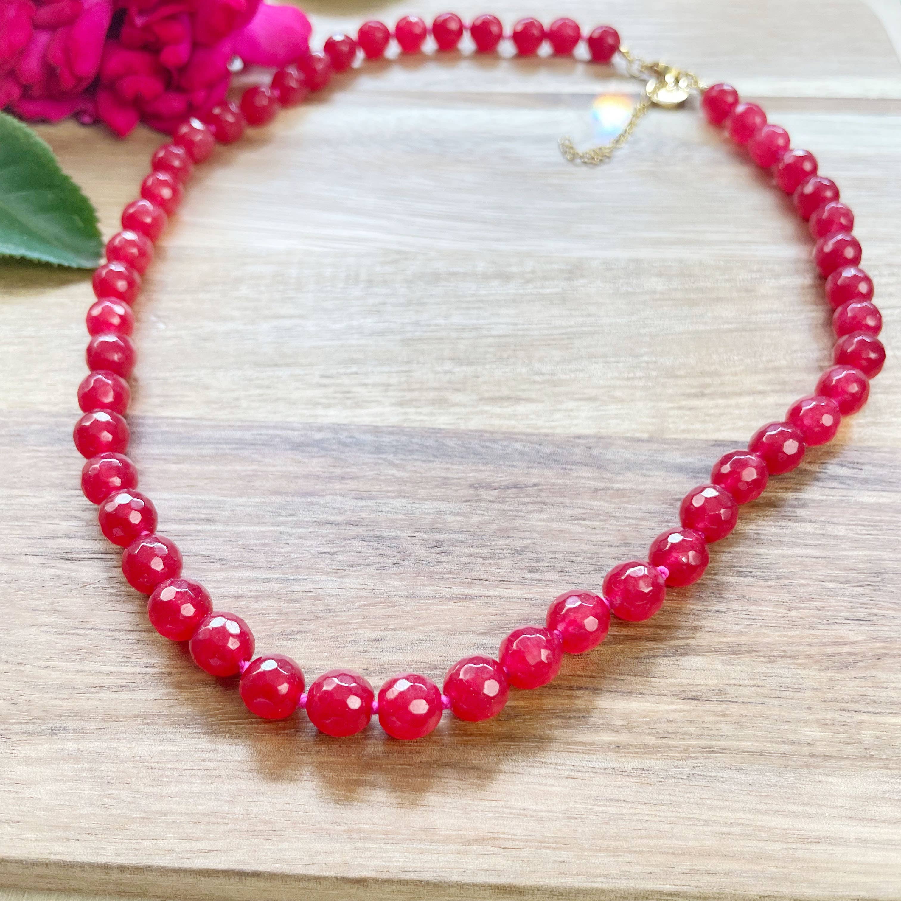 Ewelina Pas Jewelry - Wholesale Kralen/parelketting - Roodgeverfde Jade gefacetteerde 8 mm kralenketting5