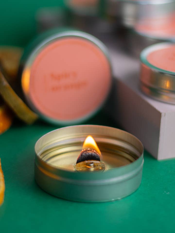 Mini duftlys i soja med krydret appelsin for engroshandel hos Nordtrice