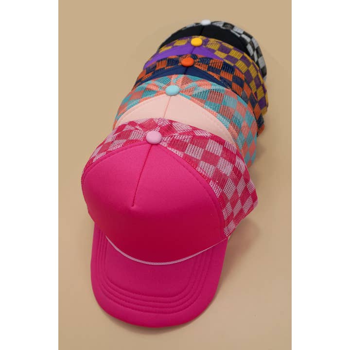 JOSSLYN by wall to wall - Wholesale Trucker Hat - Women's - TRUCKER HAT CHECKER FOAM FRONT MESH BACK CAP | 40HW726
