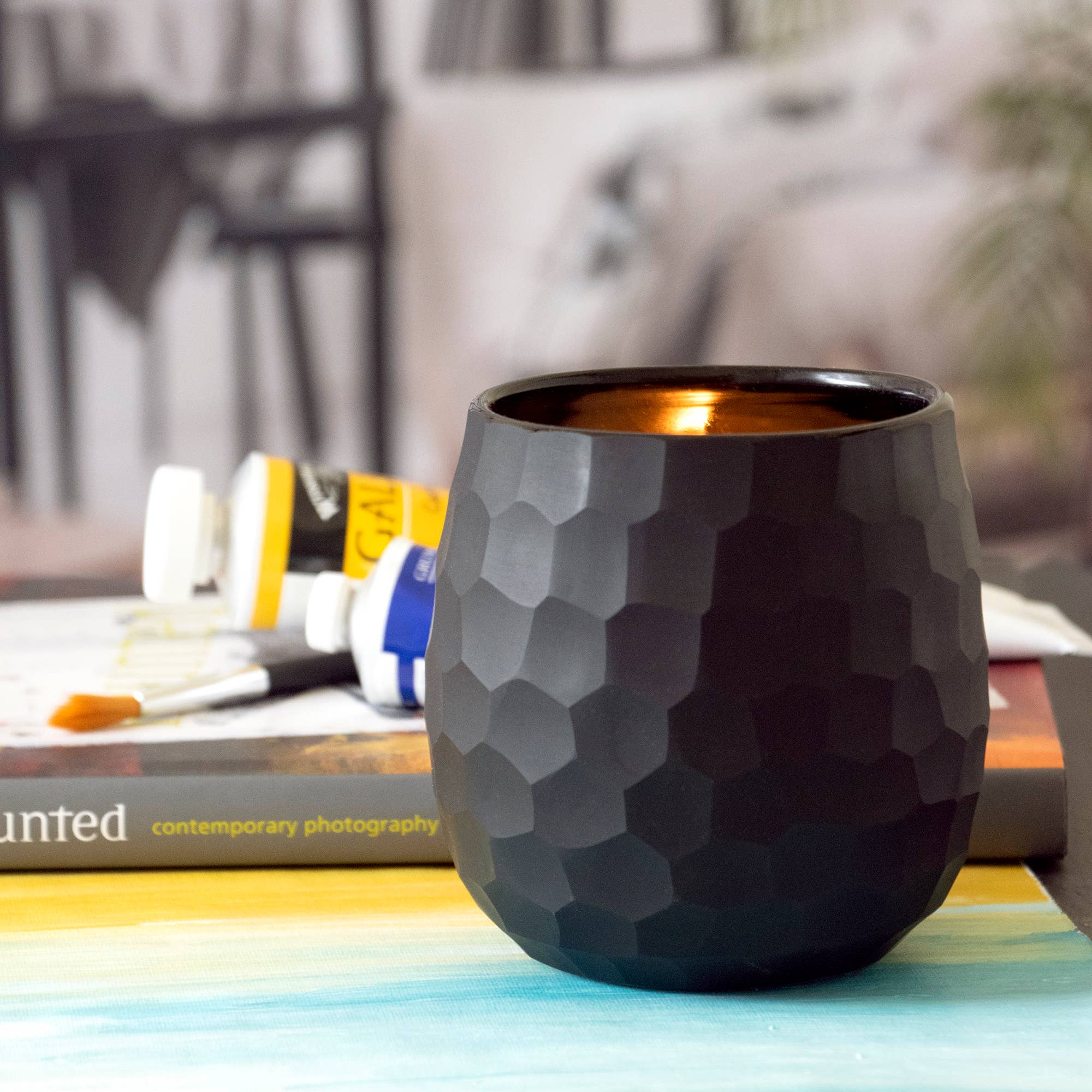 Andaluca - Wholesale Jar/Filled Candle - Botanique Luxe 16 oz Black Candle11