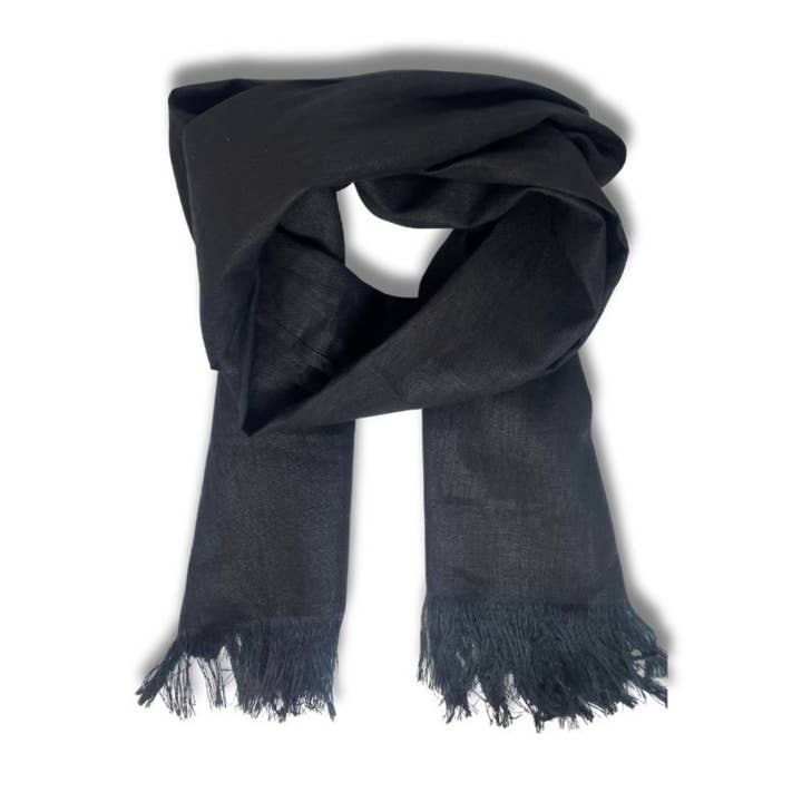 Cachecol de Linho Puro Italiano Preto Claro por atacado de Alejandra Collective