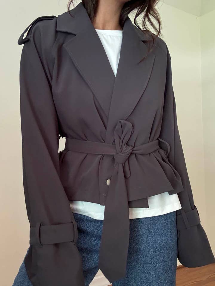 Et Clet - Wholesale Trench Coat - Women's - Cropped Trench Coat