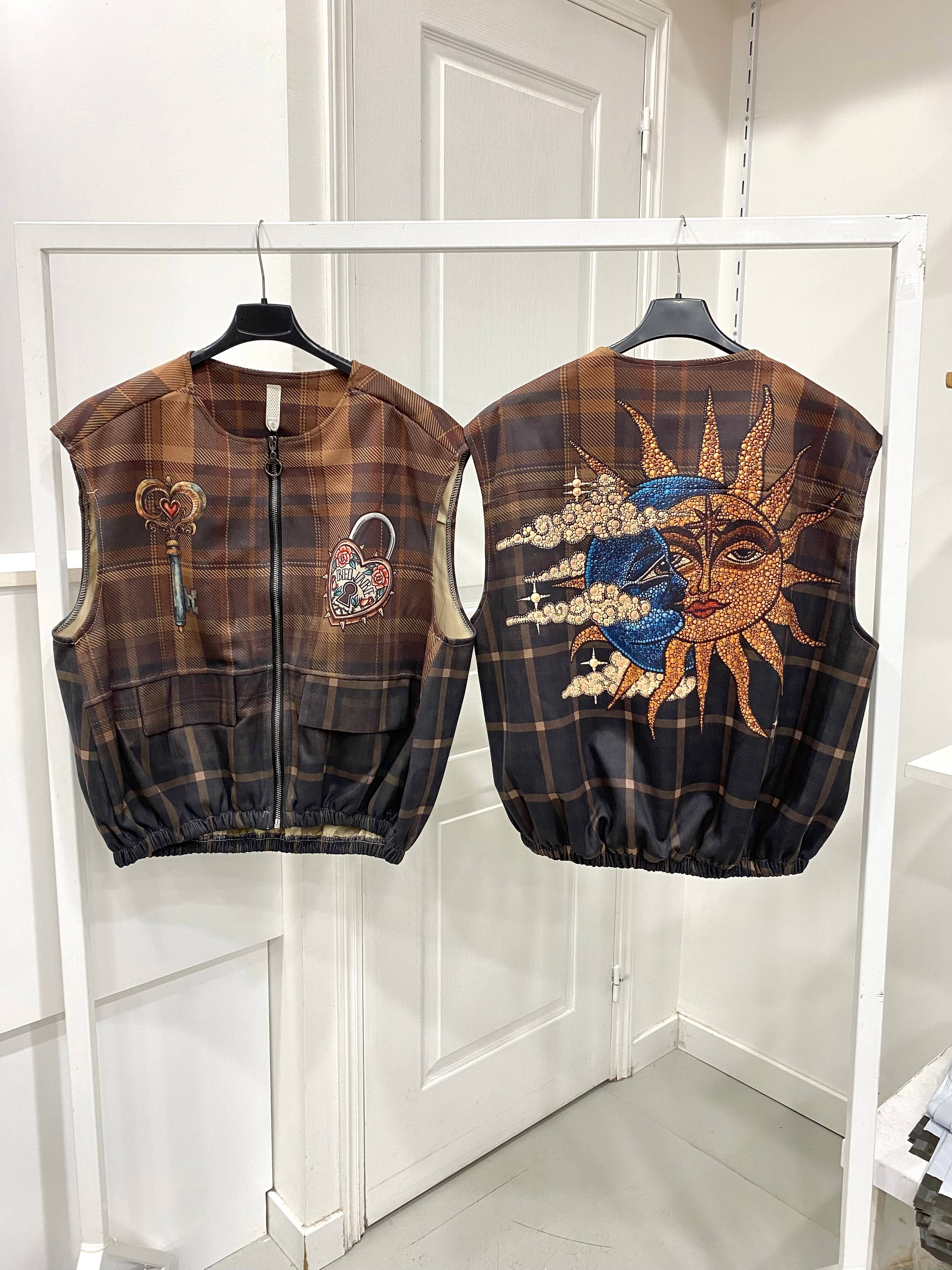 NOS - Wholesale Outerwear Vest - Women's - Gilet sans manches matelassé à fermeture éclair pour femme0