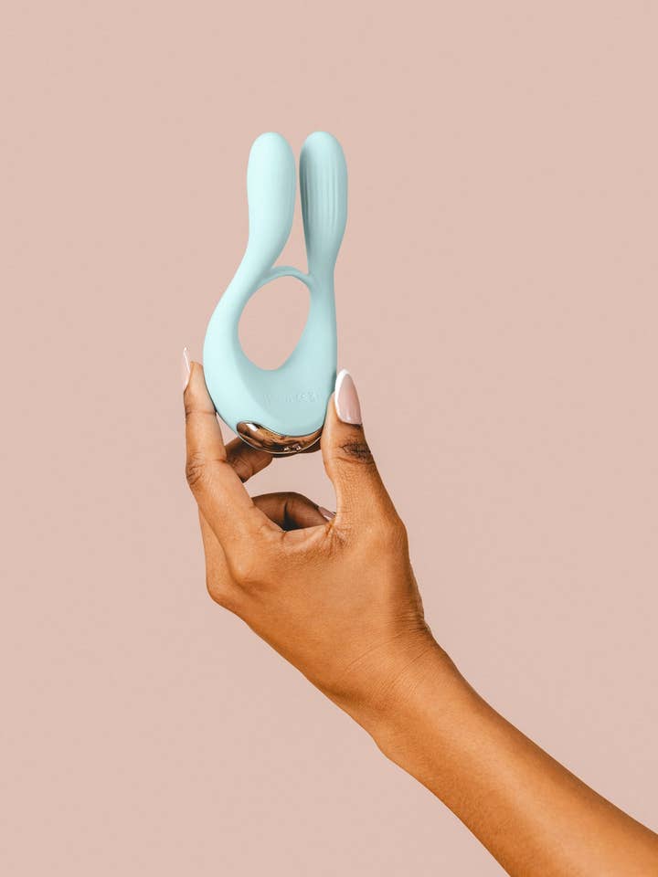 Medlar | Vulva Contouring Cock Ring with Vibrating Clitoral for wholesale by The Natural Love Company