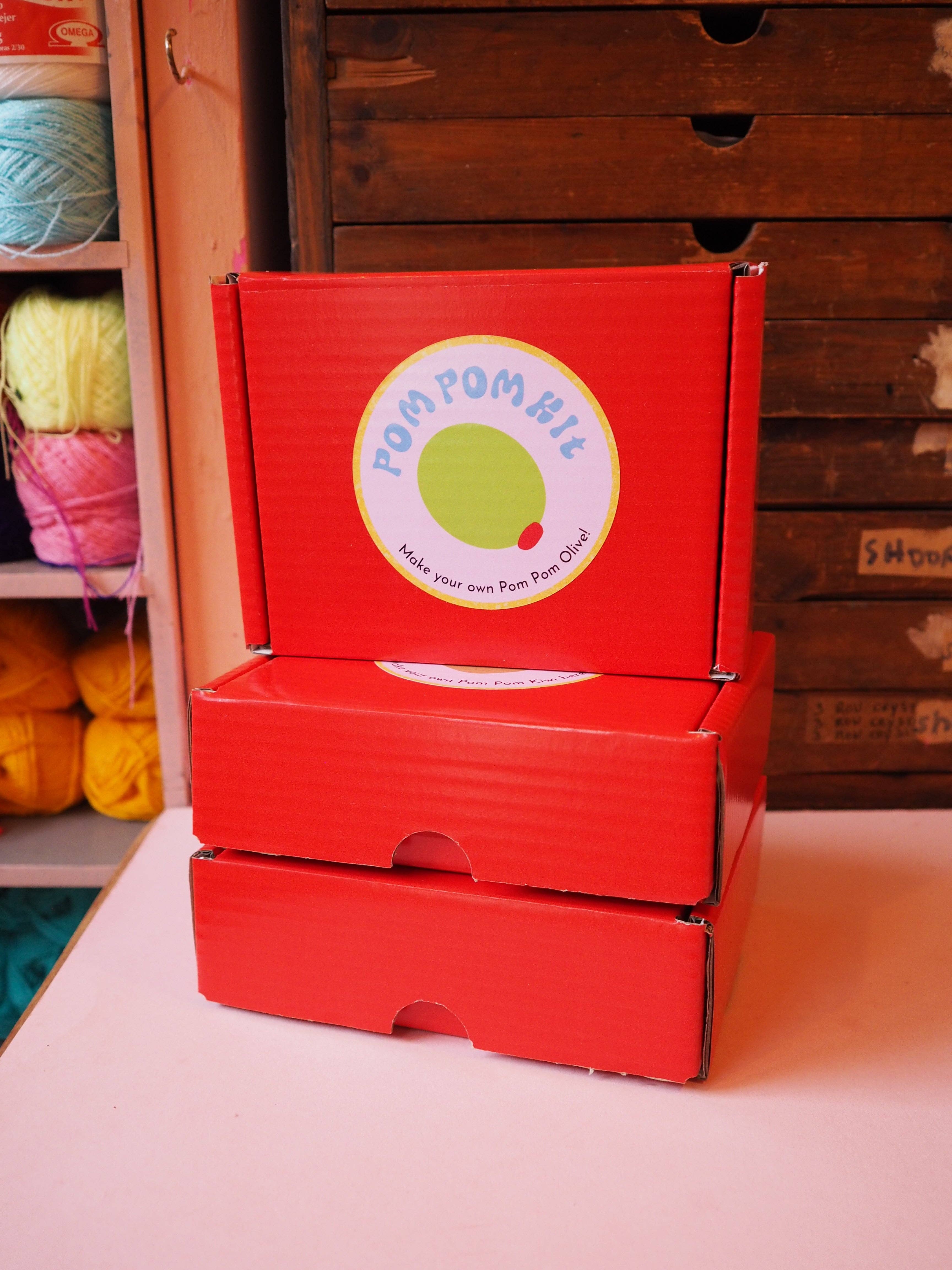 Fat Pom Poms – wholesale DIY craft kit – Olive Pom Pom DIY Kit2