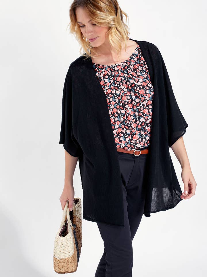 CHALECO P22 PERLIS NEGRO para venta al por mayor de La Fiancee