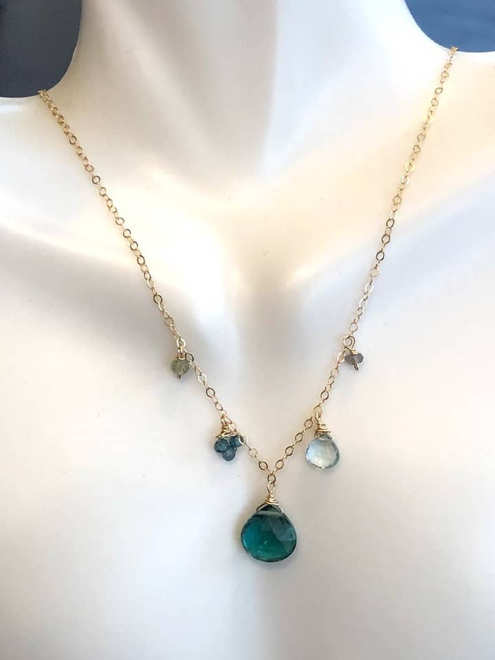 Quartzo Indicolite, Topázio Azul, Topázio Azul de Londres, Labradorit por atacado de Judy Brandon Jewelry