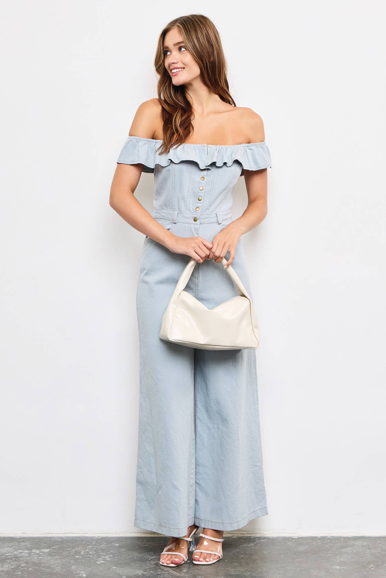 Mustard Seed – Großhandel Jumpsuit – Damen – SCHULTERFREIER OVERALL MIT RÜSCHEN7