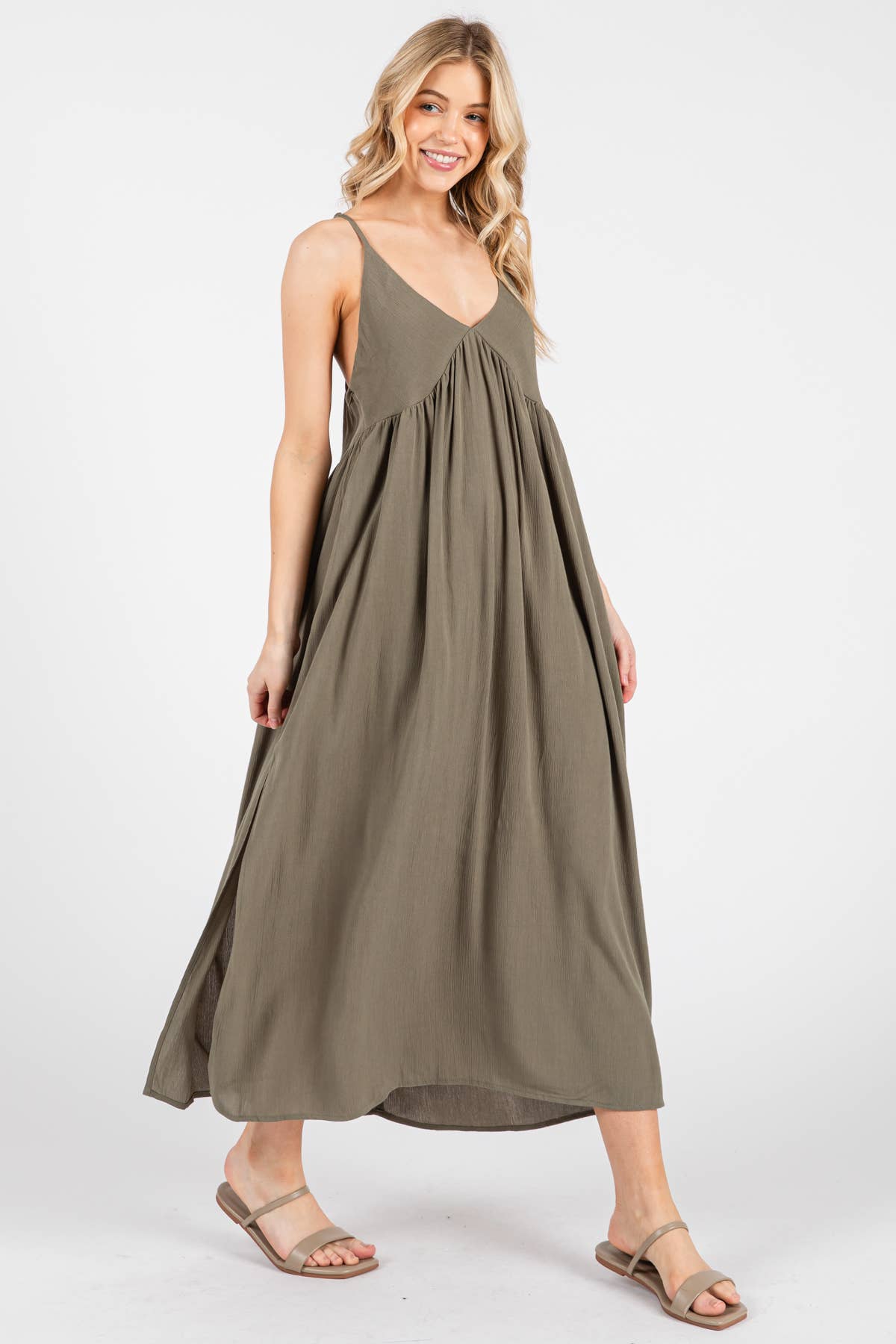 Final Touch - Venta al por mayor Vestido - Mujer - Vestido Cami de Corte Imperio con Escote en V Profundo - ND410468