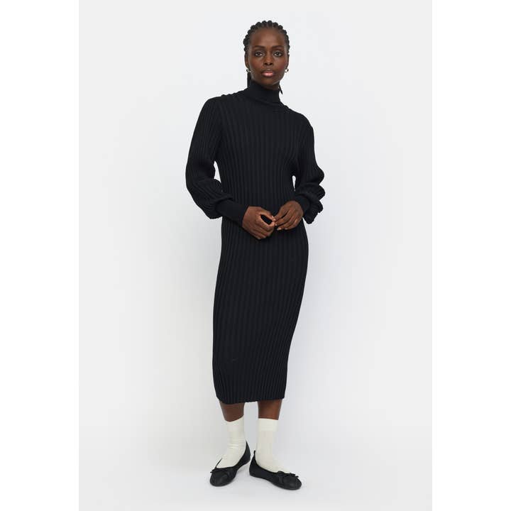 Strickkleid mit Rollkragen von SRFelina für den Großhandel von Soft Rebels