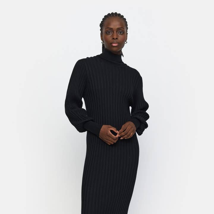 Robe en maille à col roulé SRFelina pour la vente par Soft Rebels