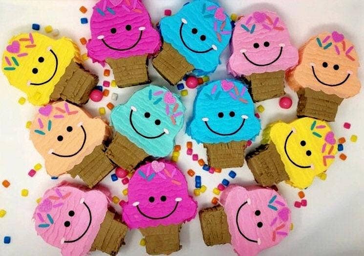 My Soiree Designs - Wholesale Party Favor - Mini Ice Cream Cone Pinata: Summer Party Favor0