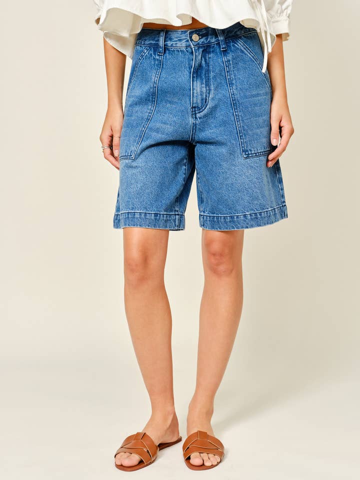 AJP5895 POCKET A-LIJN BERMUDA SHORTS voor wholesale door Aaron & Amber