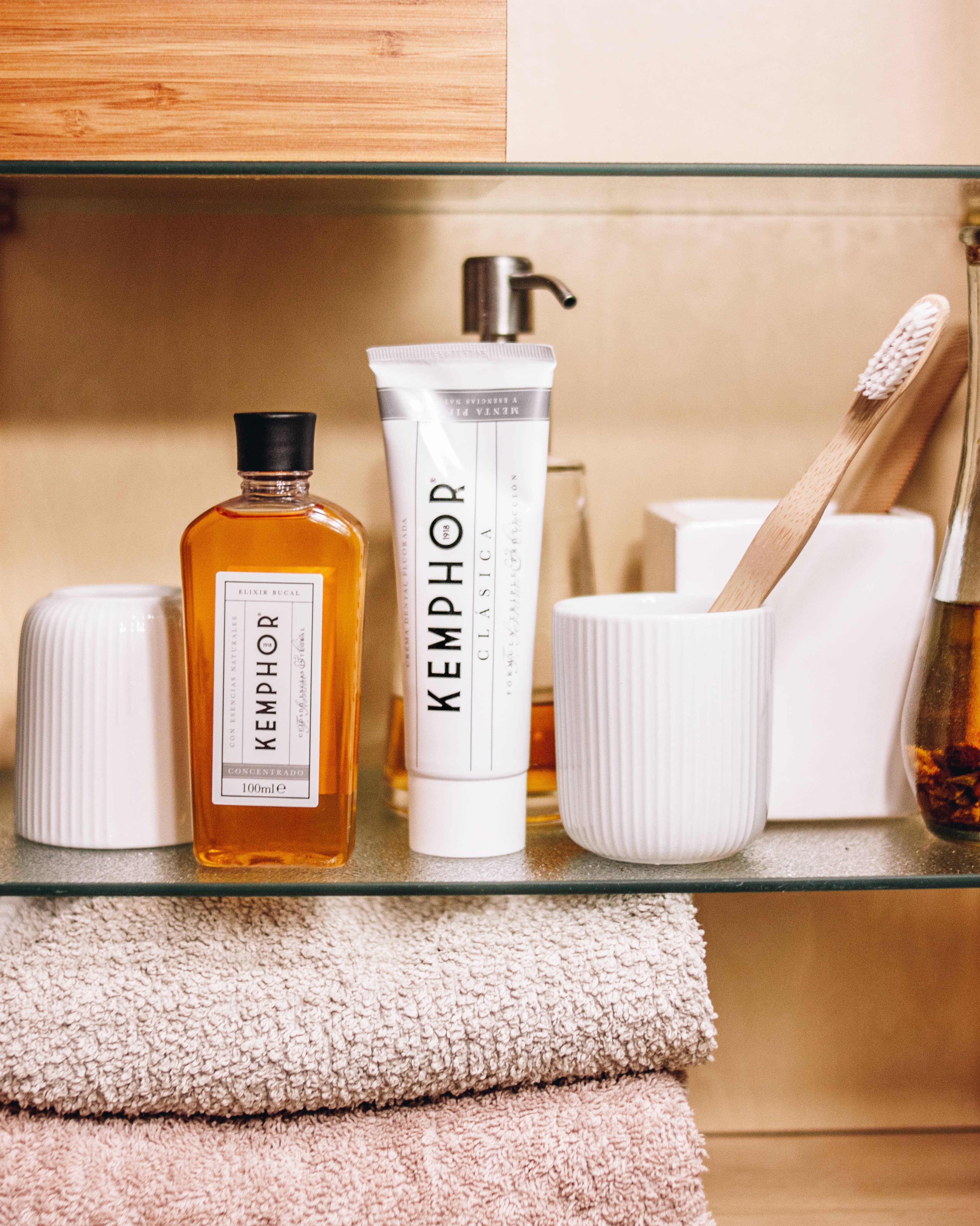 Laboratorios Verkos S.A - Wholesale Mouthwash - KEMPHOR ORAL ELIXIR concentrate 100 ml2