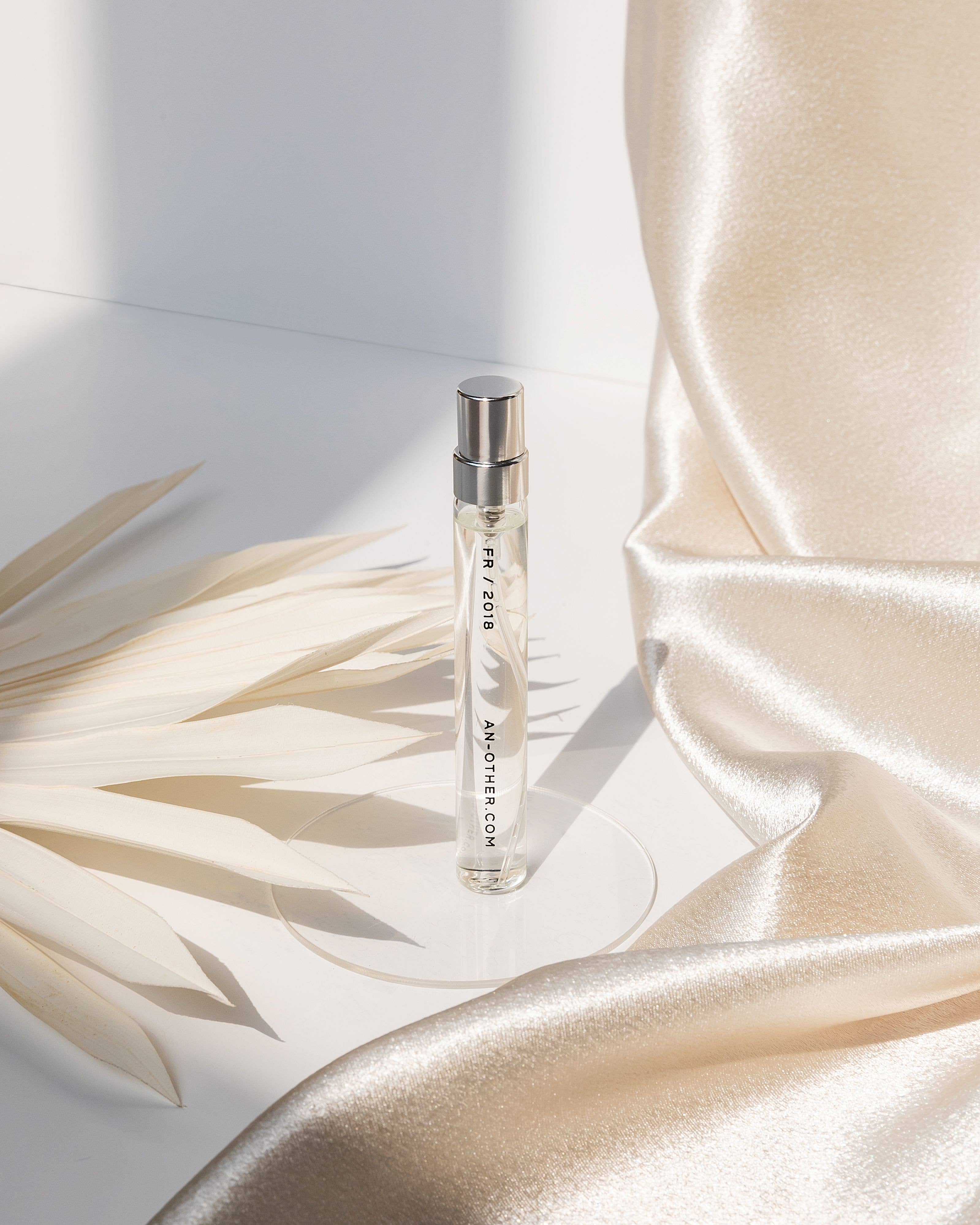 A. N. OTHER - Venta al por mayor Perfumes/agua de colonia - Perfume Ginger Tonic, tamaño de viaje FR/2018 (7,5 ml)1