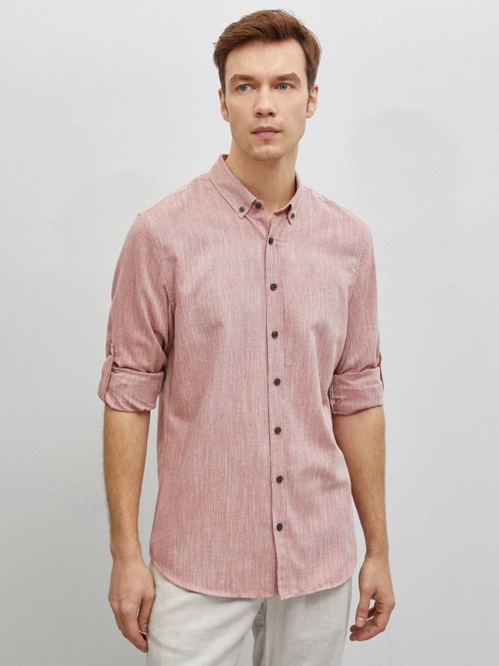 Texturerad Twill Skjorta i Rose för wholesale av Usolo Outfitters