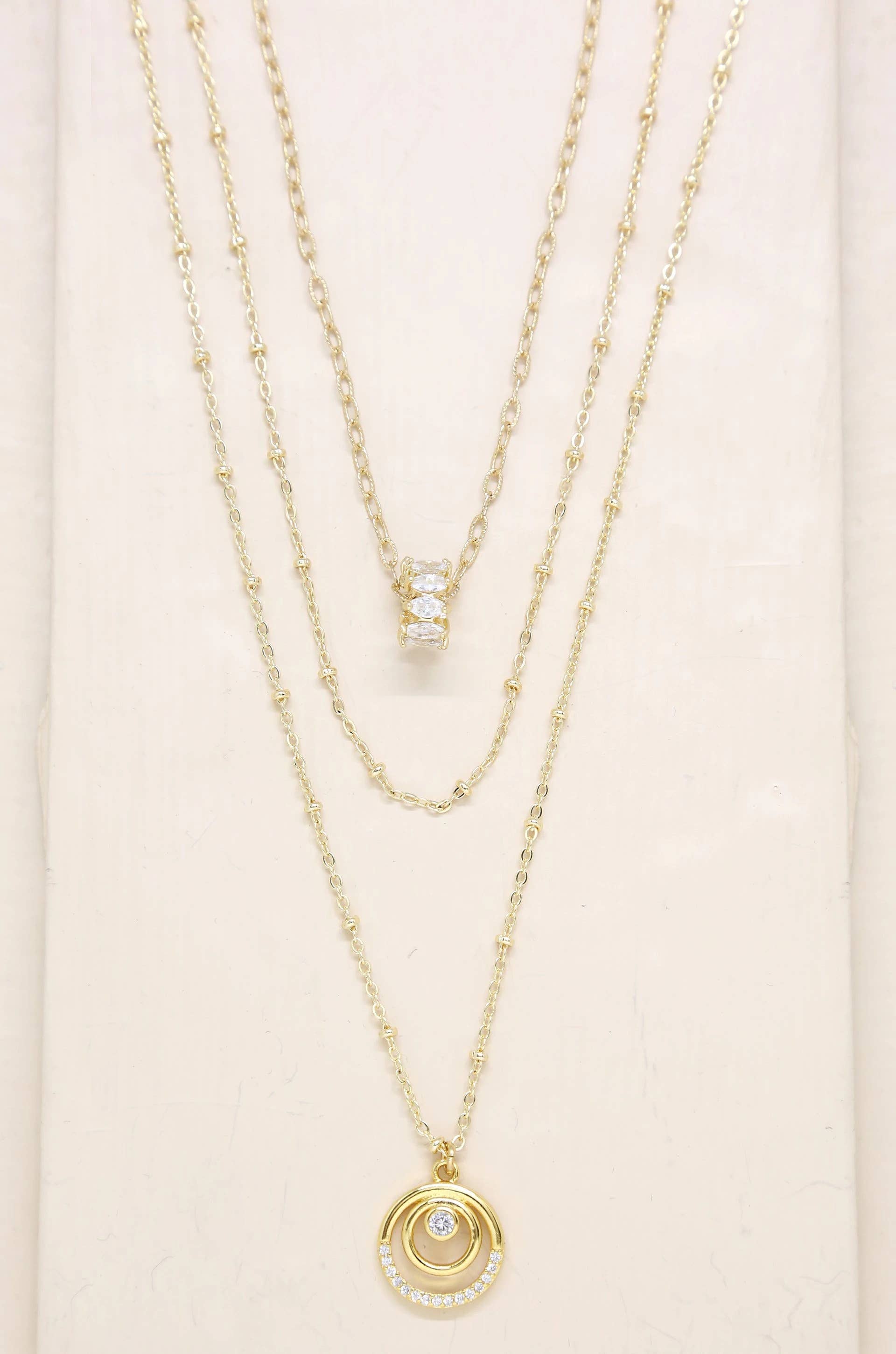 Ettika – Großhandel Schmucksets – Circles of Crystal Zierliches geschichtetes Halsketten-Set1