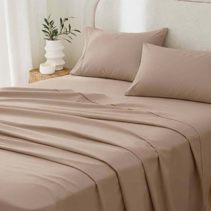 California Cotton Club Sheet Set – Light Brown for wholesale by Koshani