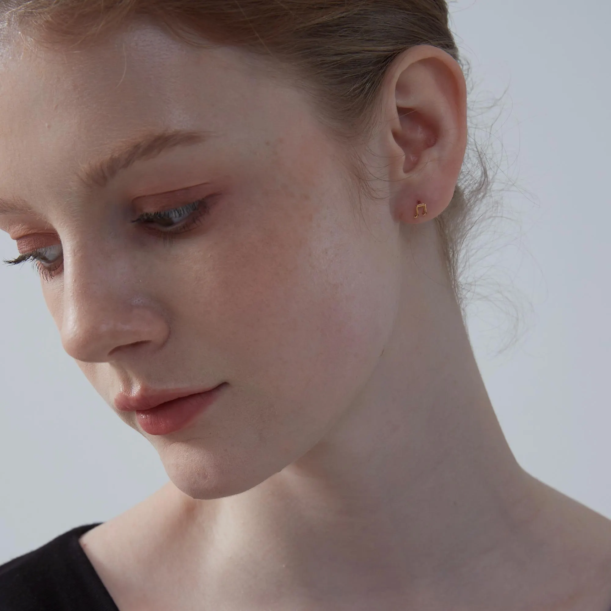 Perimade & Co. LLC - Wholesale Stud/Post Earrings - Asymmetrical Music Note Stud Earrings in Sterling Silver1