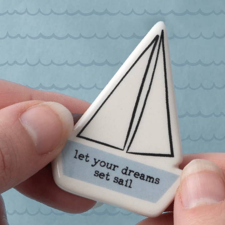 Just Smile 'Let Your Dreams..' Ceramic Boat Token for wholesale by CGB Giftware