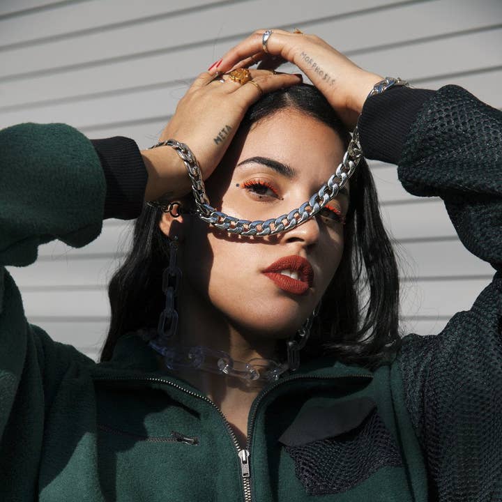 Chain Handcuffs for wholesale by VidaKush