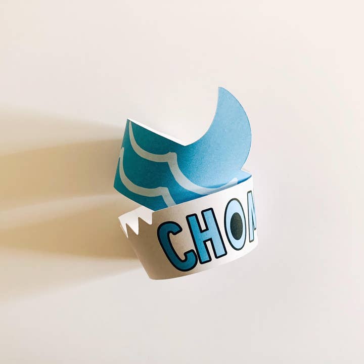 Ensemble de Caissettes et Doublures pour Cupcakes d'Anniversaire Requin pour la vente par Uncouth Coco