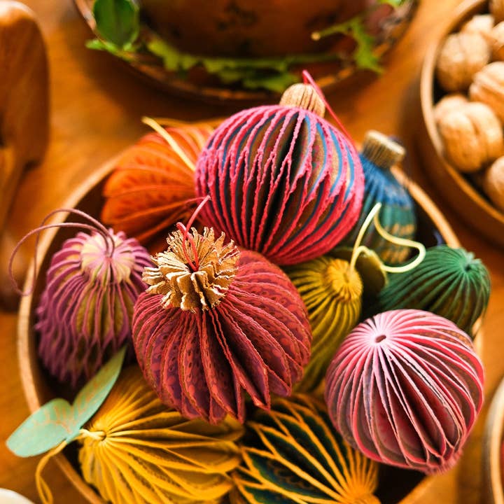 East End Press - Wholesale Ornament - Fig Honeycomb29