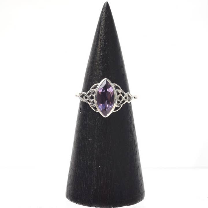 Benjamin International - Wholesale Cocktail/Statement Ring - STERLING SILVER OVAL W/ AMETHYST RING