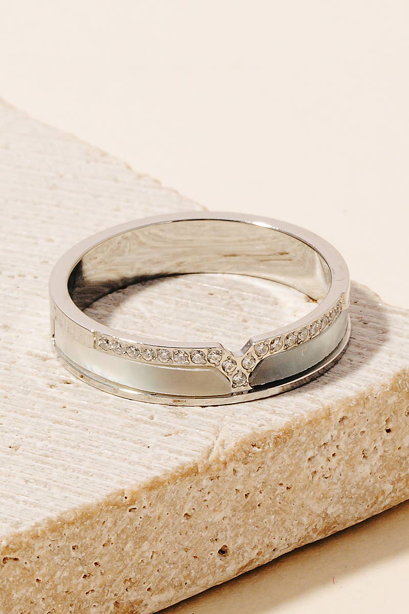 Anarchy Street – Anel de banda por atacado – Tachas de strass em camadas e anel de conchas2