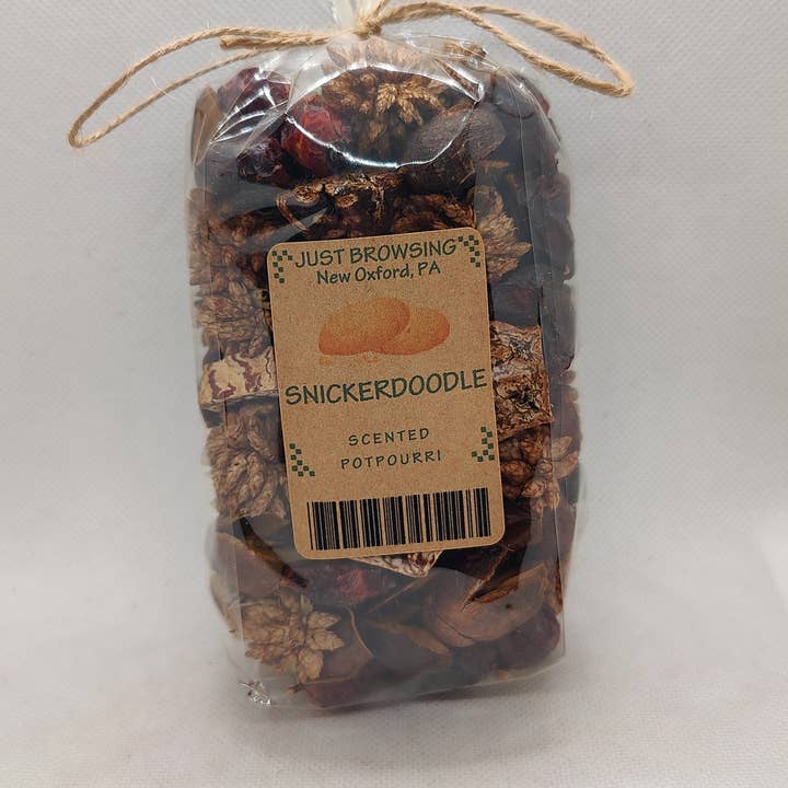 Just Browsing, LLC - Wholesale Potpourri - Scented Potpourri with Rosehips - Snickerdoodle0