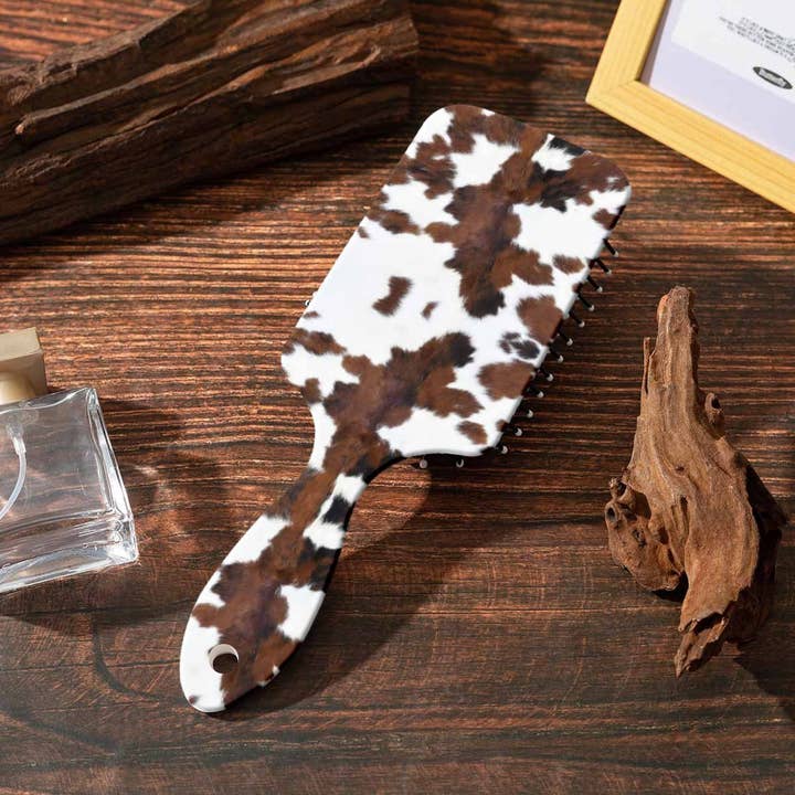 JOSSLYN by wall to wall - Wholesale Hair Brush/Comb - LARGE DETANGLE PADDLE HAIR BRUSH COMB | 40HC10014