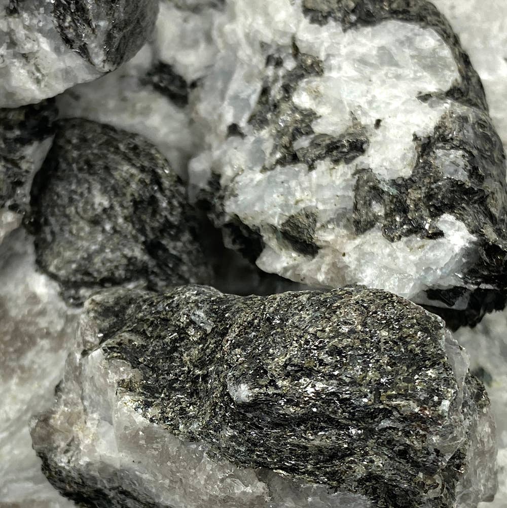 VIE - Wholesale Spiritual Stone/Crystal - Raw Rough Cut Crystals (80-100g pieces), 1kg Pack19