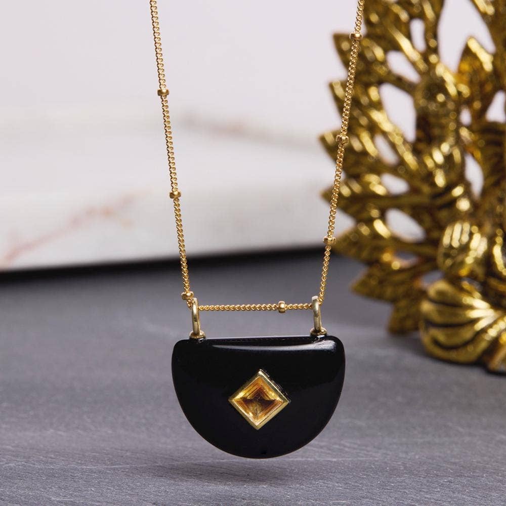 Soul & Little Rose – wholesale Pendant/charm necklace – Black Onyx and Citrine Half Circle Pendant Charm Necklace0