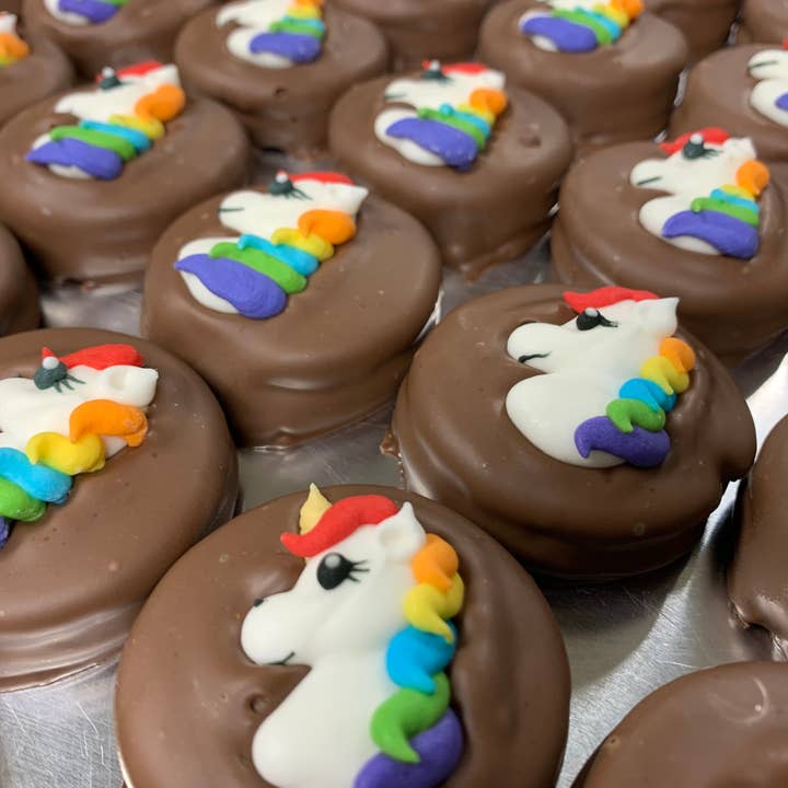 O'Shea's Candies Sweet Shop - Wholesale Chocolate Covered Sweets - O’Oreo “Mr. & Mrs. Unicorn” 🦄 Milk Chocolate 2PK