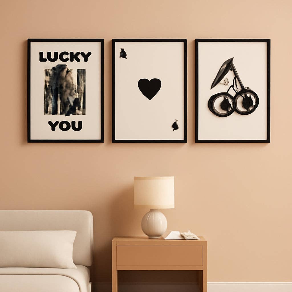 Black Poker Wall Art Set Queen Of Hearts Framed Retro Prints for wholesale on Faire0