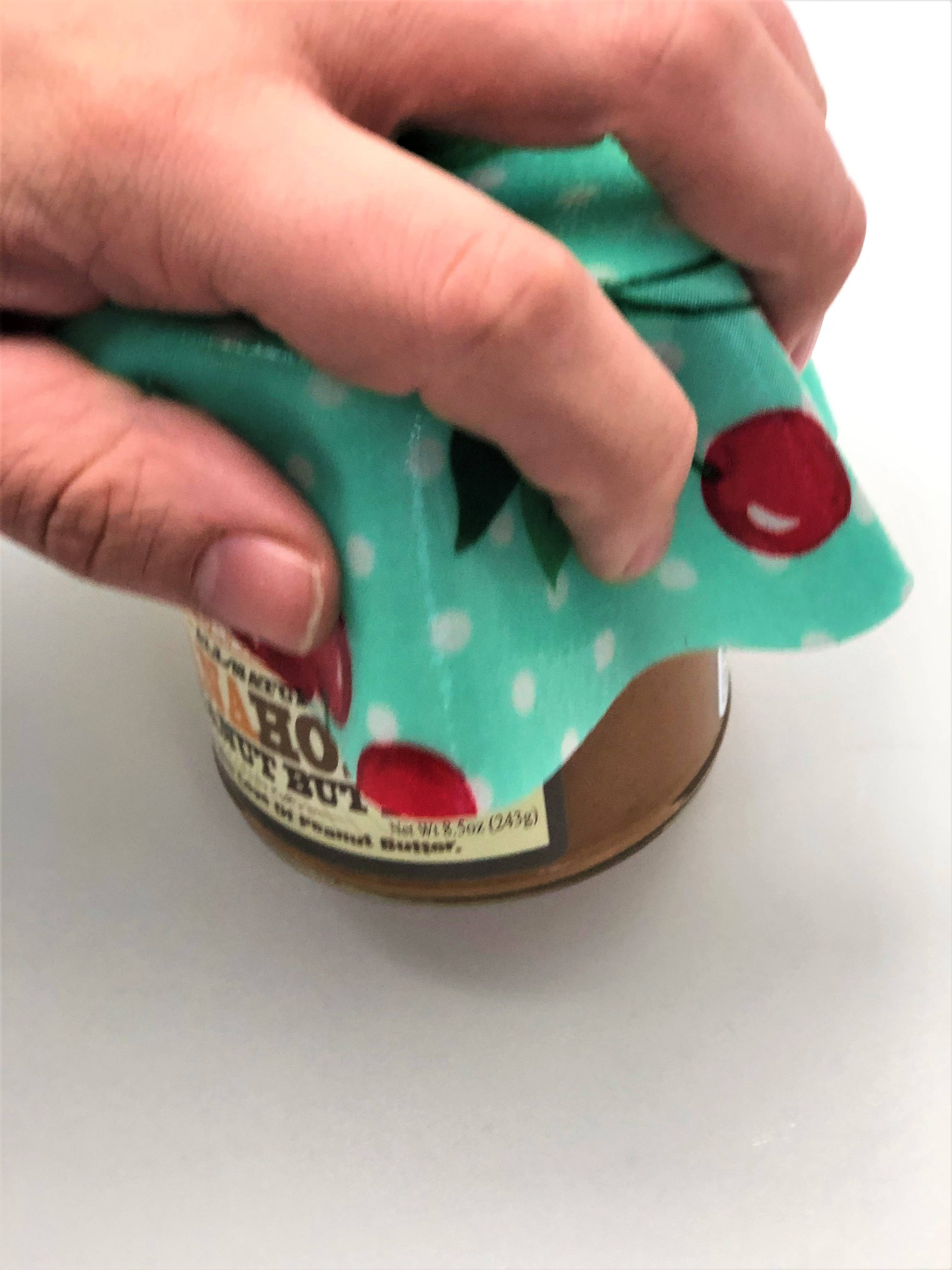 Andreas - Wholesale Jar Opener - Cherry Dot2