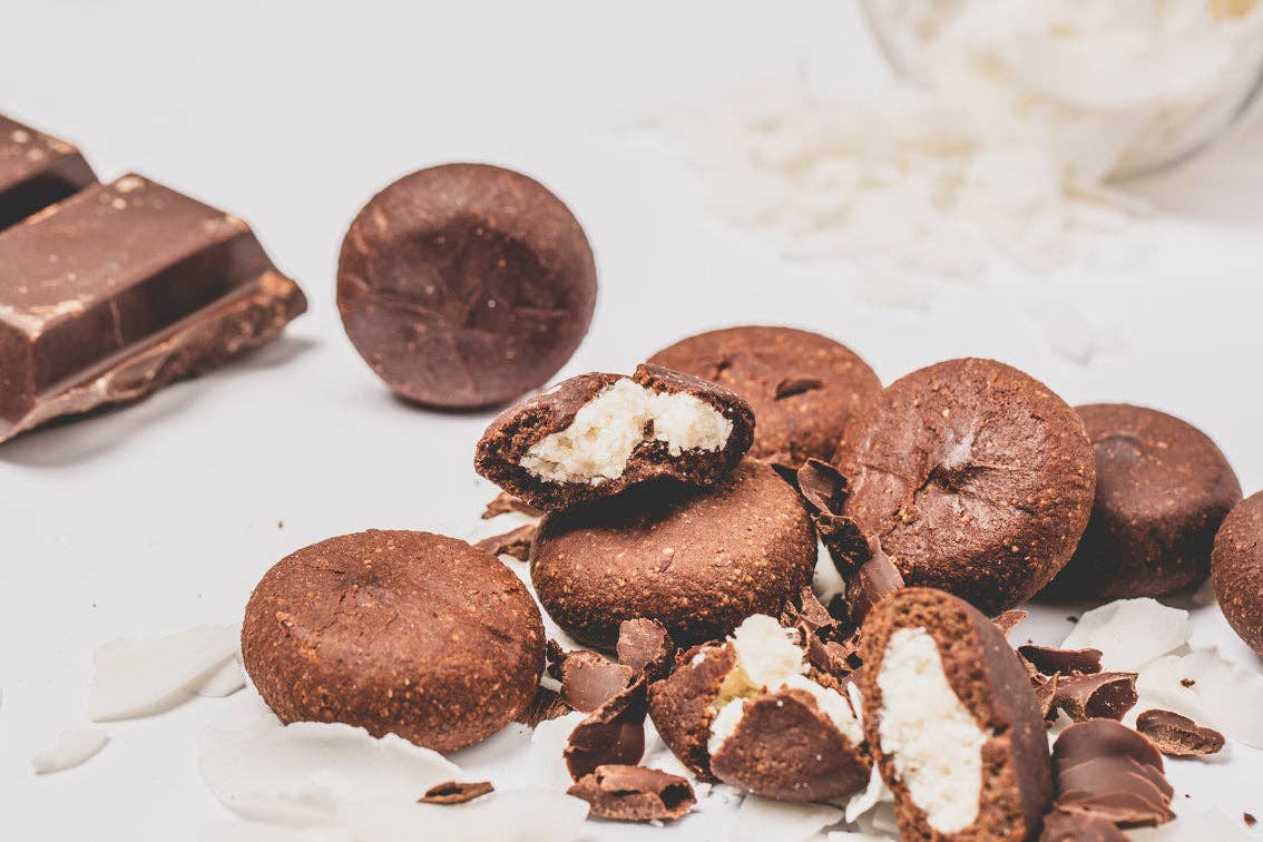 Livi's – Engroshandel Chokoladeovertrukket slik – Økologiske dadelkugler med kokos fra Livi's3
