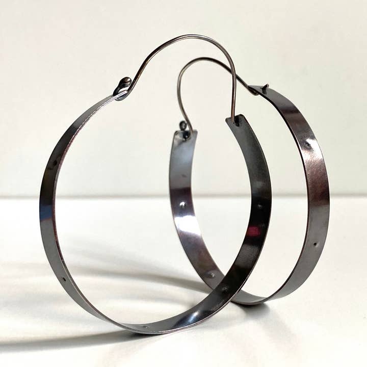 Große Statement-Creolen aus Argentin-Silber, 2 1/2 Zoll breit für den Großhandel von The Pink Locket