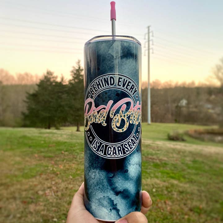 Bicchiere Bad Bitch, bicchiere mamma, bicchiere magro da 20 once per la vendita all'ingrosso da parte di Dm Crafting